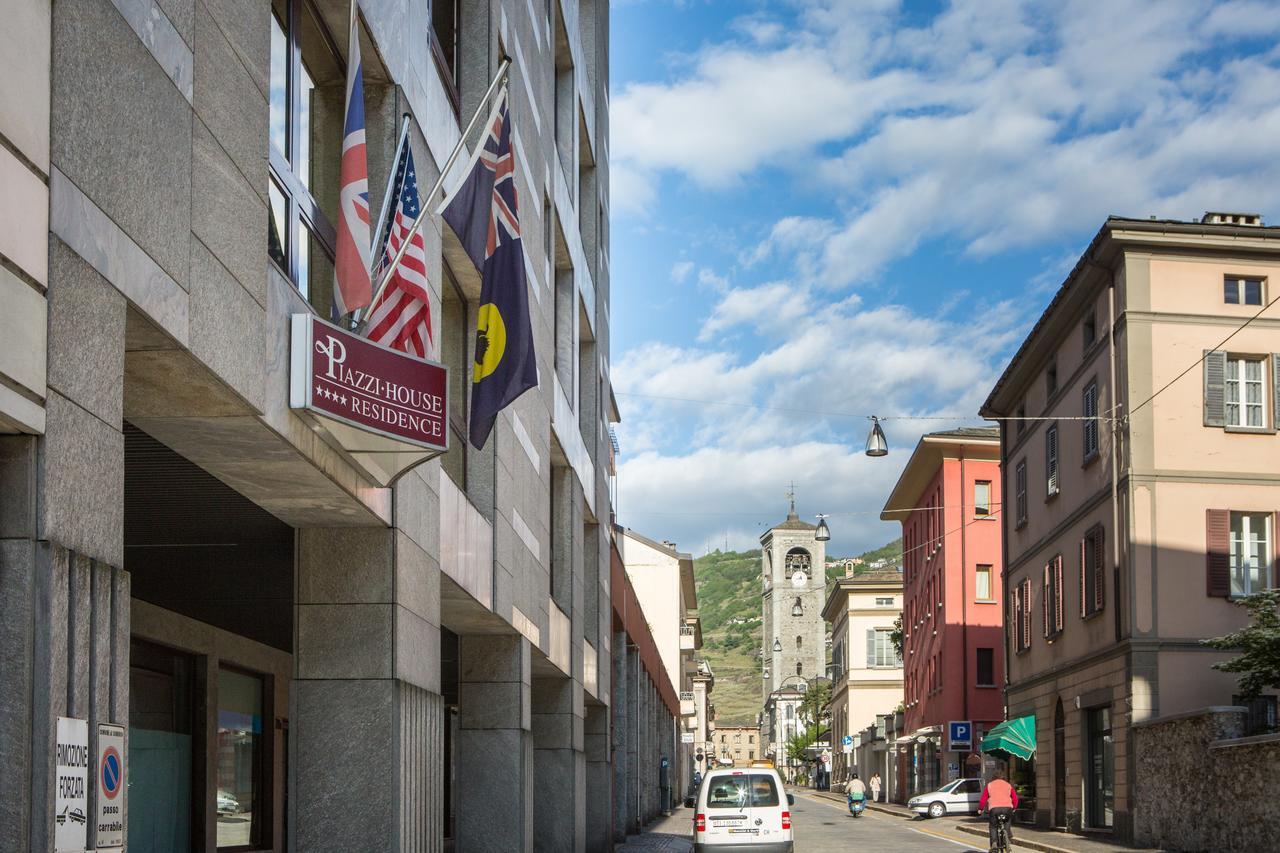 Piazzi House Aparthotel Sondrio Bagian luar foto